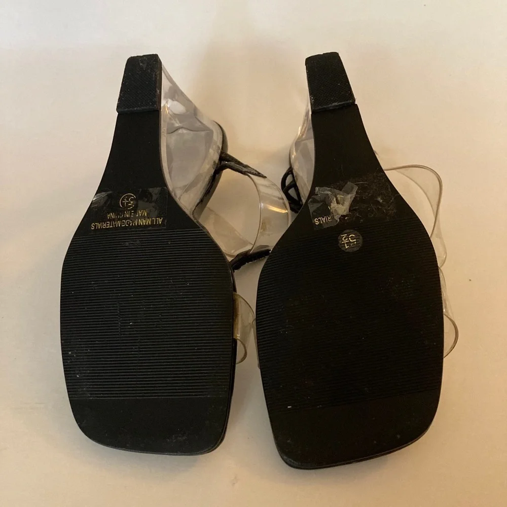 Clear Slip On Size 5.5